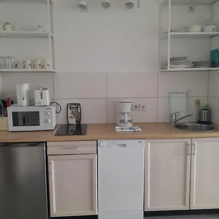 BoLA Ferienwohnung 5 Hamburg-Wandsbek 3 Betten, Küche, Bad-3